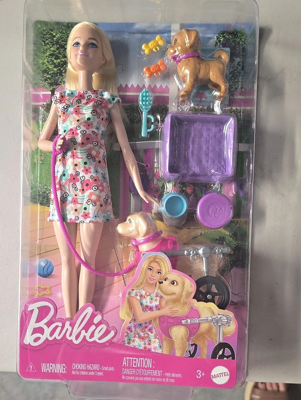Barbie Stroll 'n Play Pups Playset Doll Pet Care Set